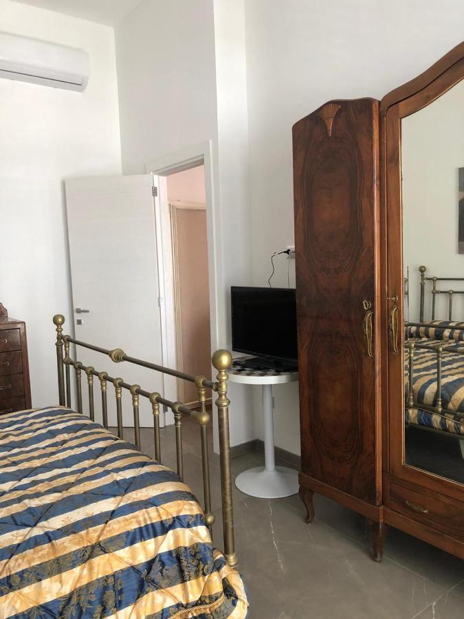 Josephine Holidays Lecce Esterno foto