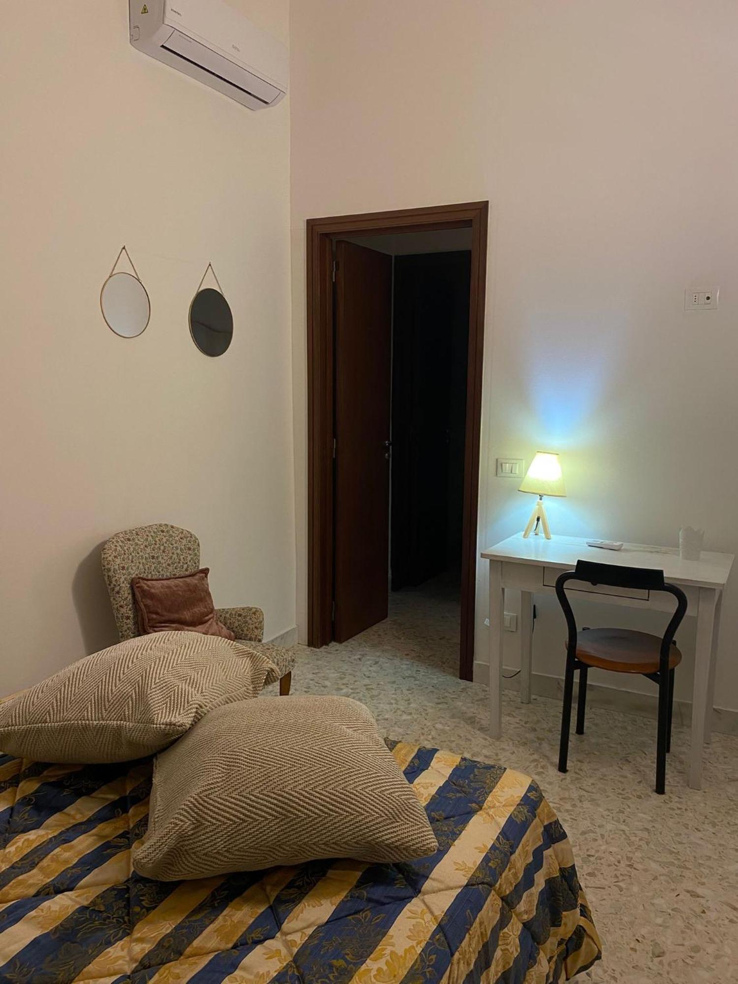 Josephine Holidays Lecce Esterno foto
